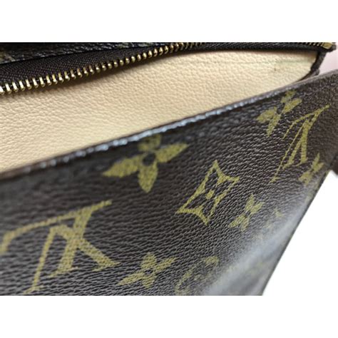 pochette 26 lv|Louis Vuitton Palo Alto.